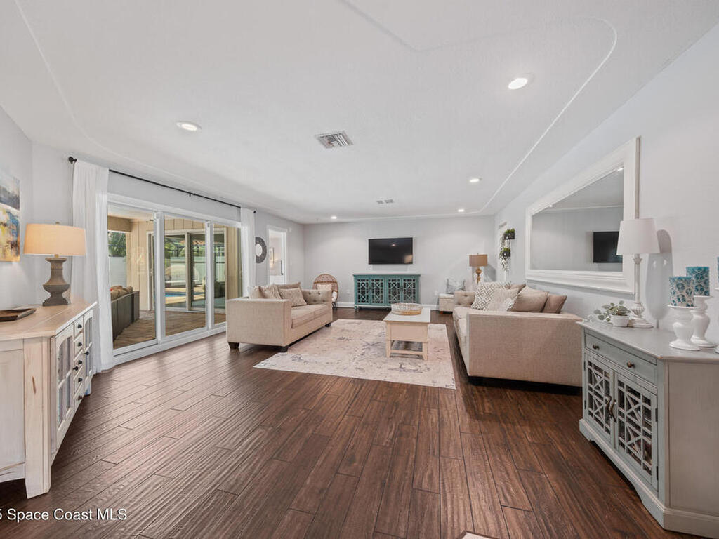 4250 Blossom Circle, Merritt Island, FL 32952