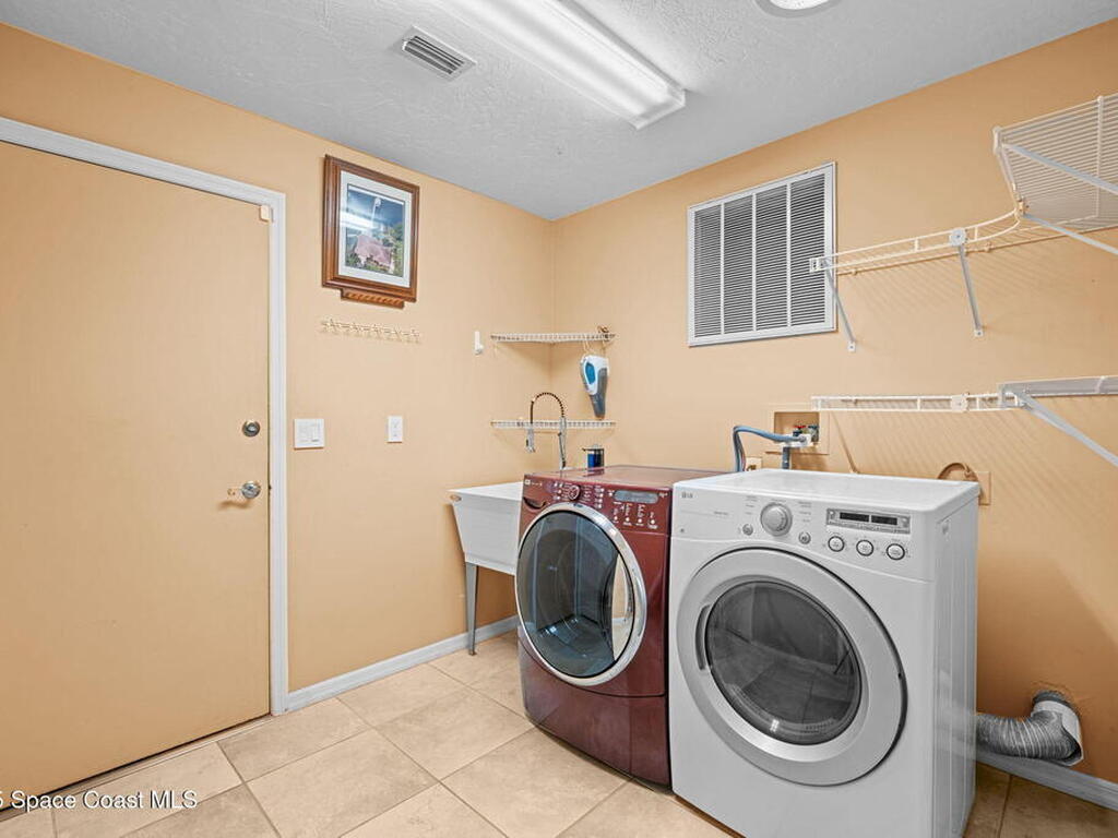 1940 Gates Road, Merritt Island, FL 32952