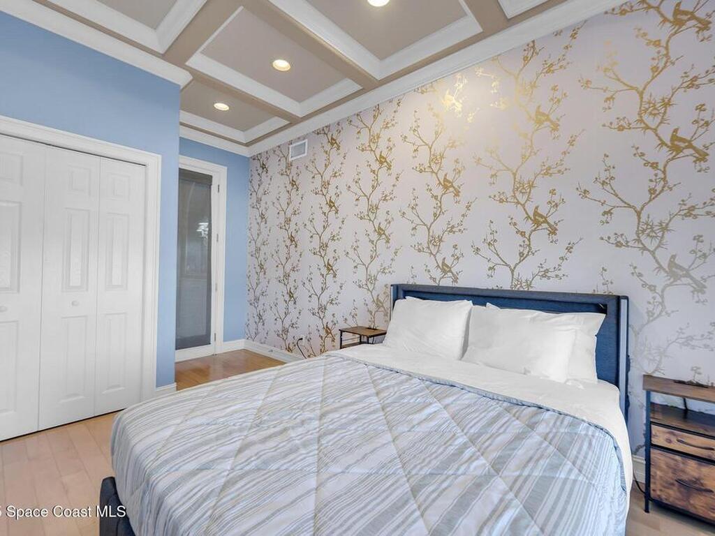 7 Cove View Court, Cocoa Beach, FL 32931