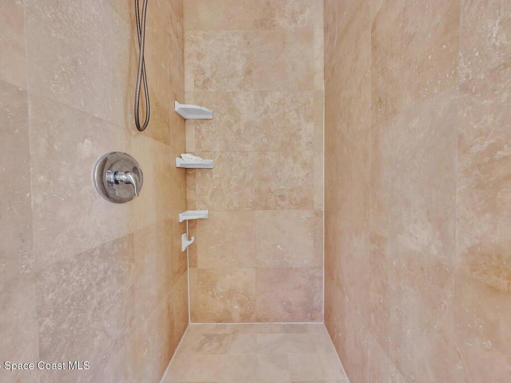 7 Cove View Court, Cocoa Beach, FL 32931