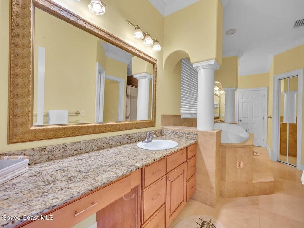 7 Cove View Court, Cocoa Beach, FL 32931