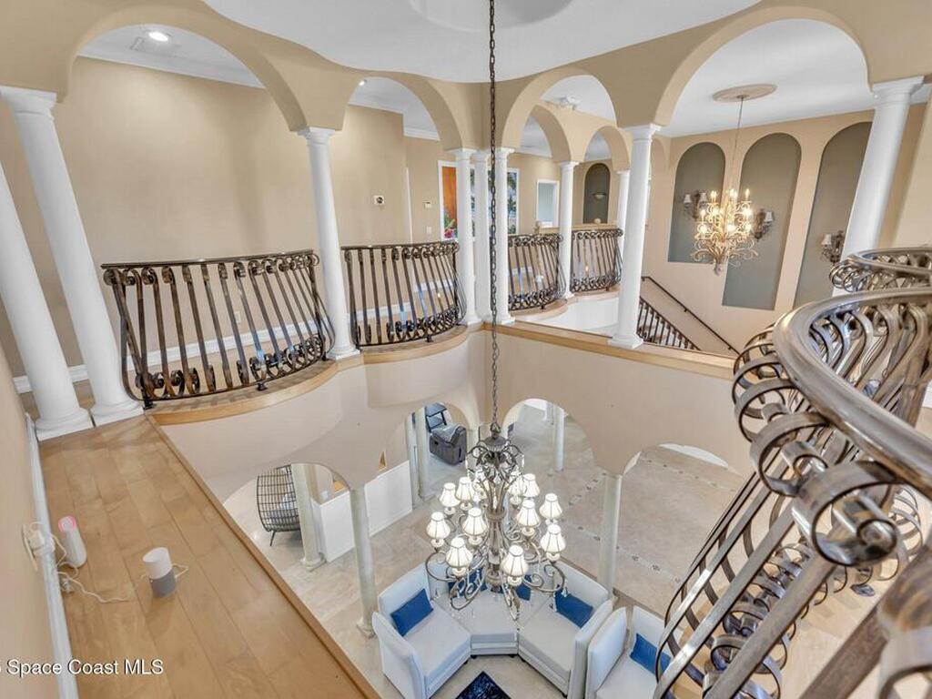 7 Cove View Court, Cocoa Beach, FL 32931