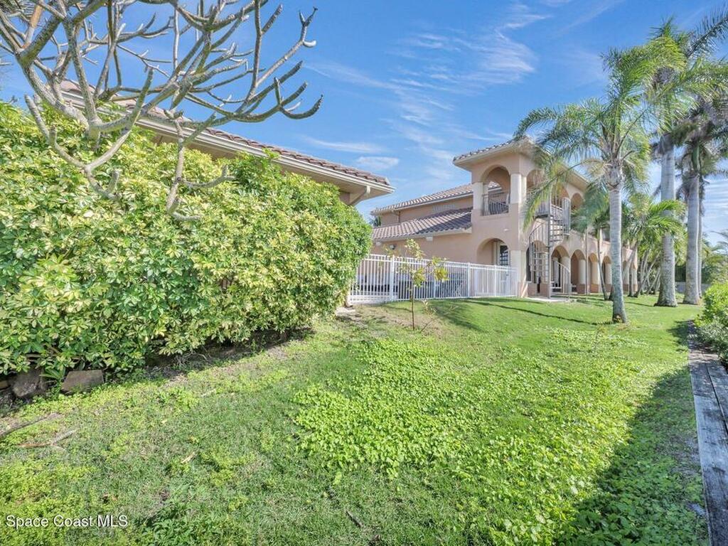 7 Cove View Court, Cocoa Beach, FL 32931