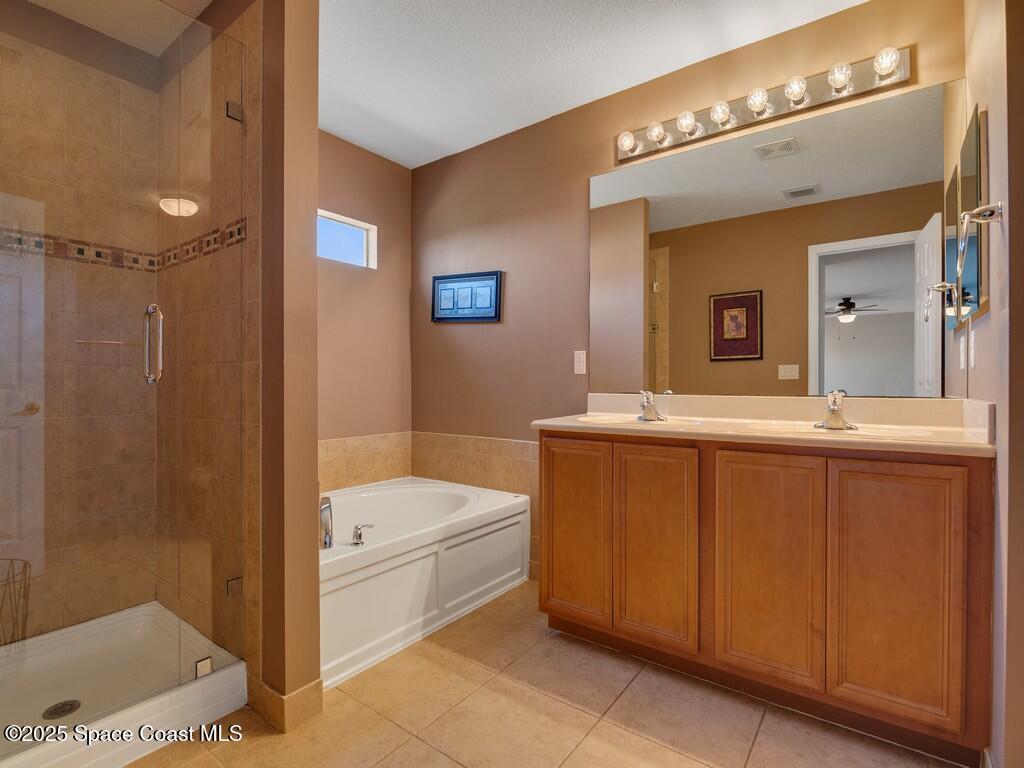 5595 45th Avenue, Vero Beach, FL 32967