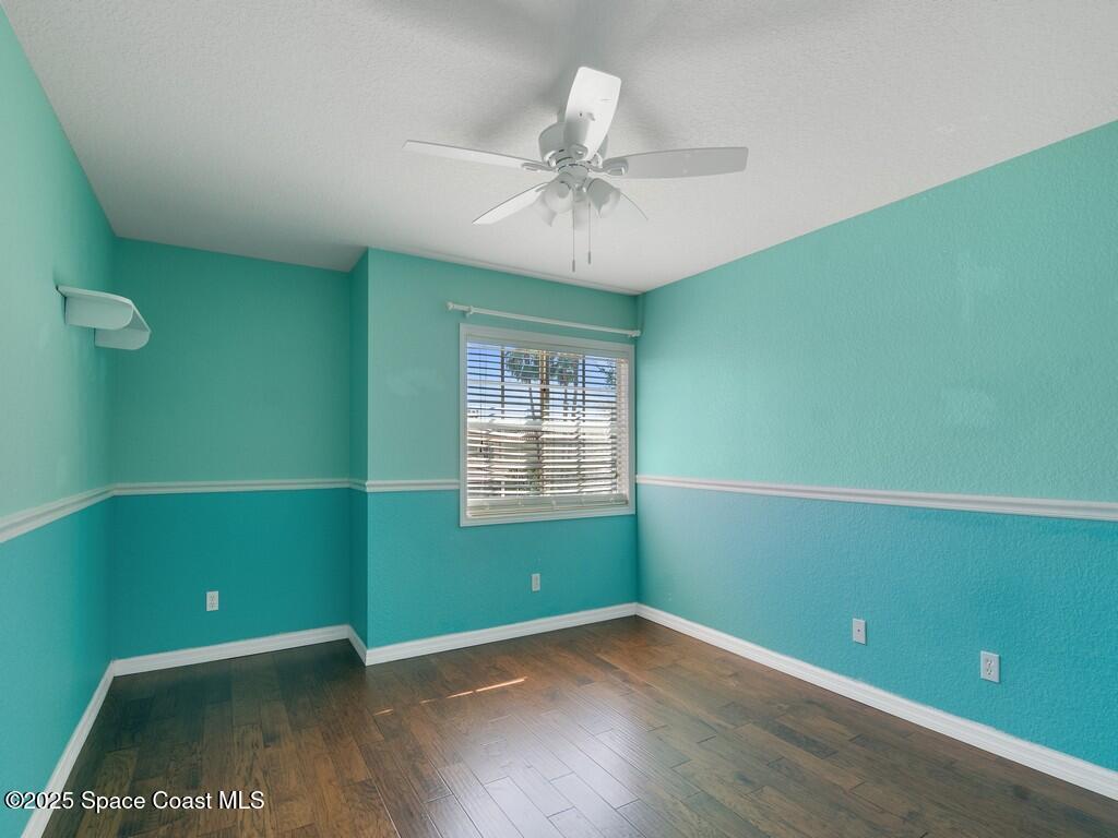 5595 45th Avenue, Vero Beach, FL 32967