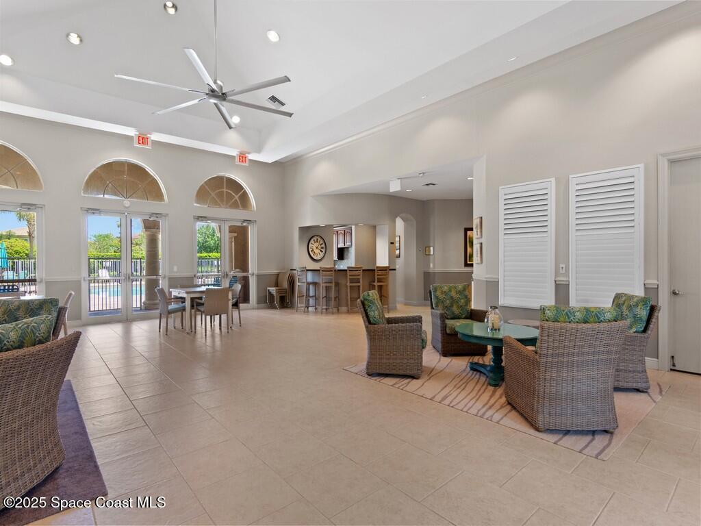 5595 45th Avenue, Vero Beach, FL 32967