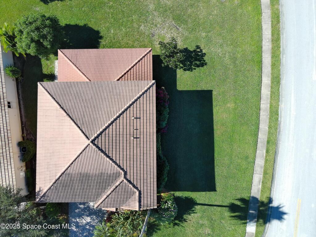 5595 45th Avenue, Vero Beach, FL 32967