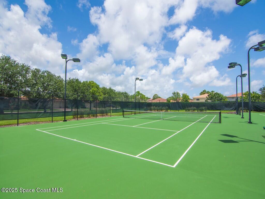 5595 45th Avenue, Vero Beach, FL 32967