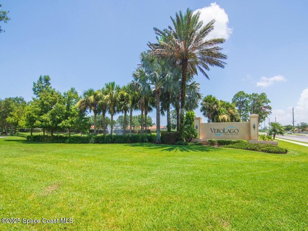 5595 45th Avenue, Vero Beach, FL 32967