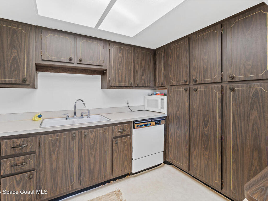 200 Cape Shores Circle, Cape Canaveral, FL 32920