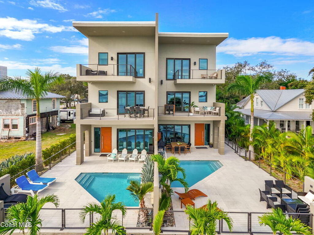 1809 Riverview Drive, Melbourne, FL 32901