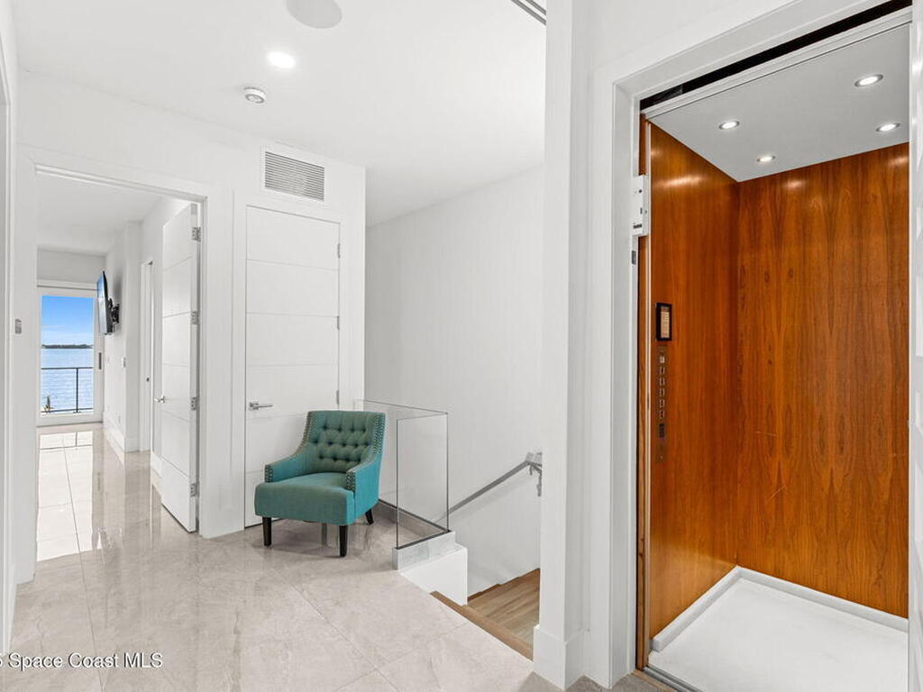 1807, 1809 Riverview Drive, Melbourne, FL 32901