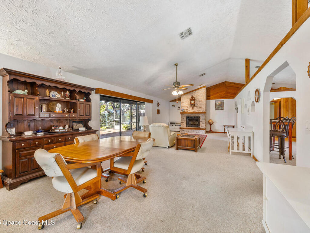 1007 Pineapple Avenue, Palm Bay, FL 32905