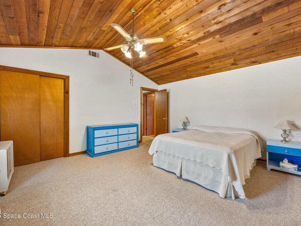 1007 Pineapple Avenue, Palm Bay, FL 32905