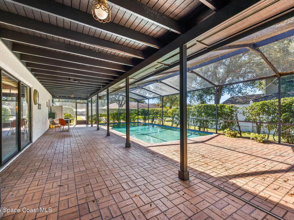 1007 Pineapple Avenue, Palm Bay, FL 32905