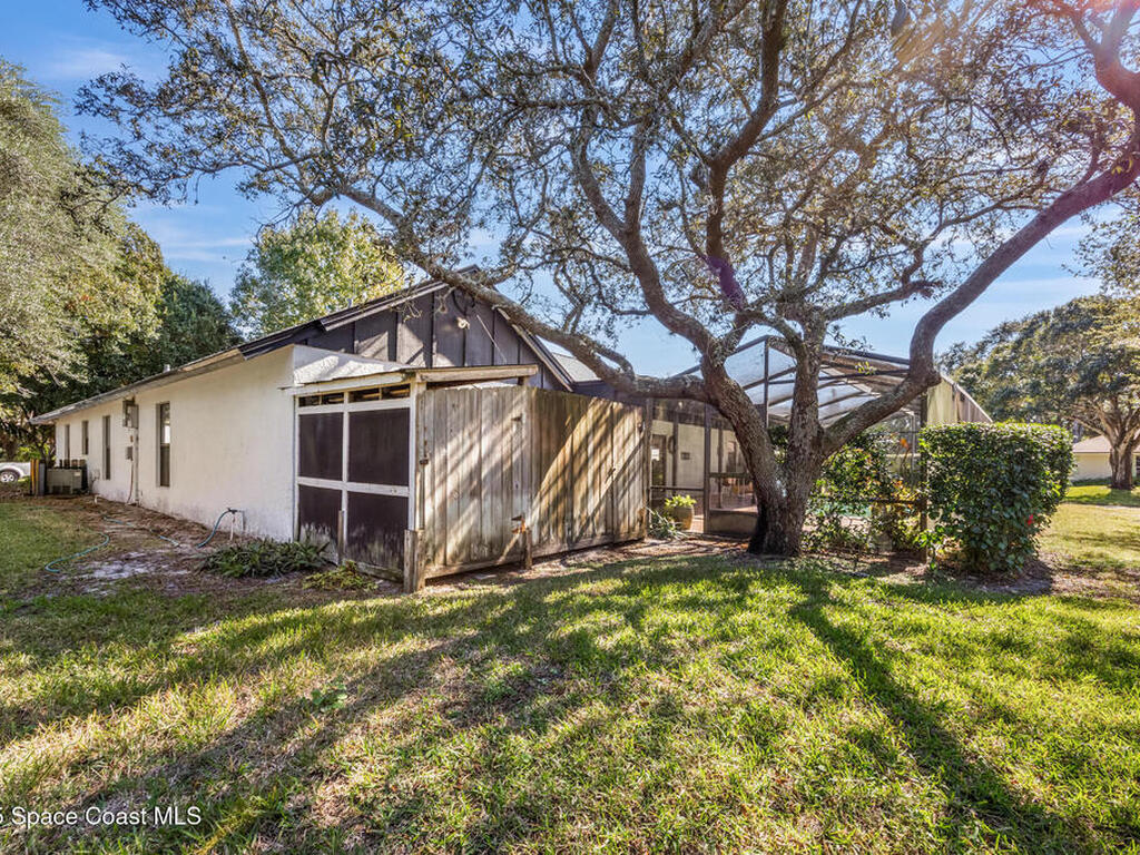 1007 Pineapple Avenue, Palm Bay, FL 32905