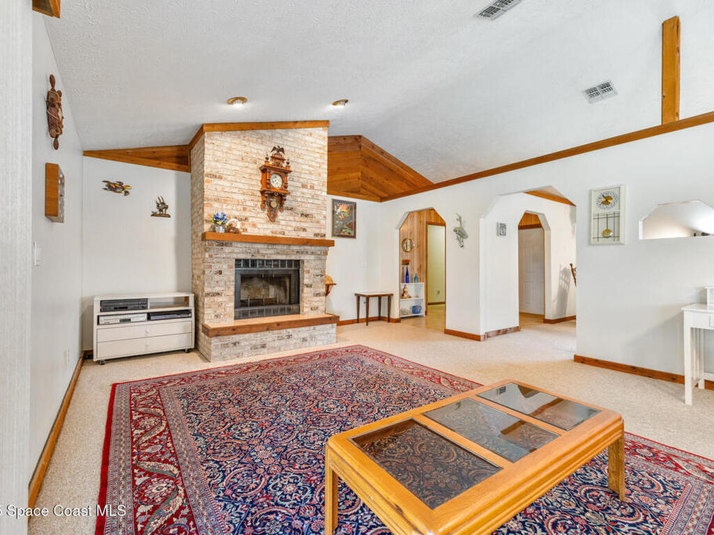 1007 Pineapple Avenue, Palm Bay, FL 32905