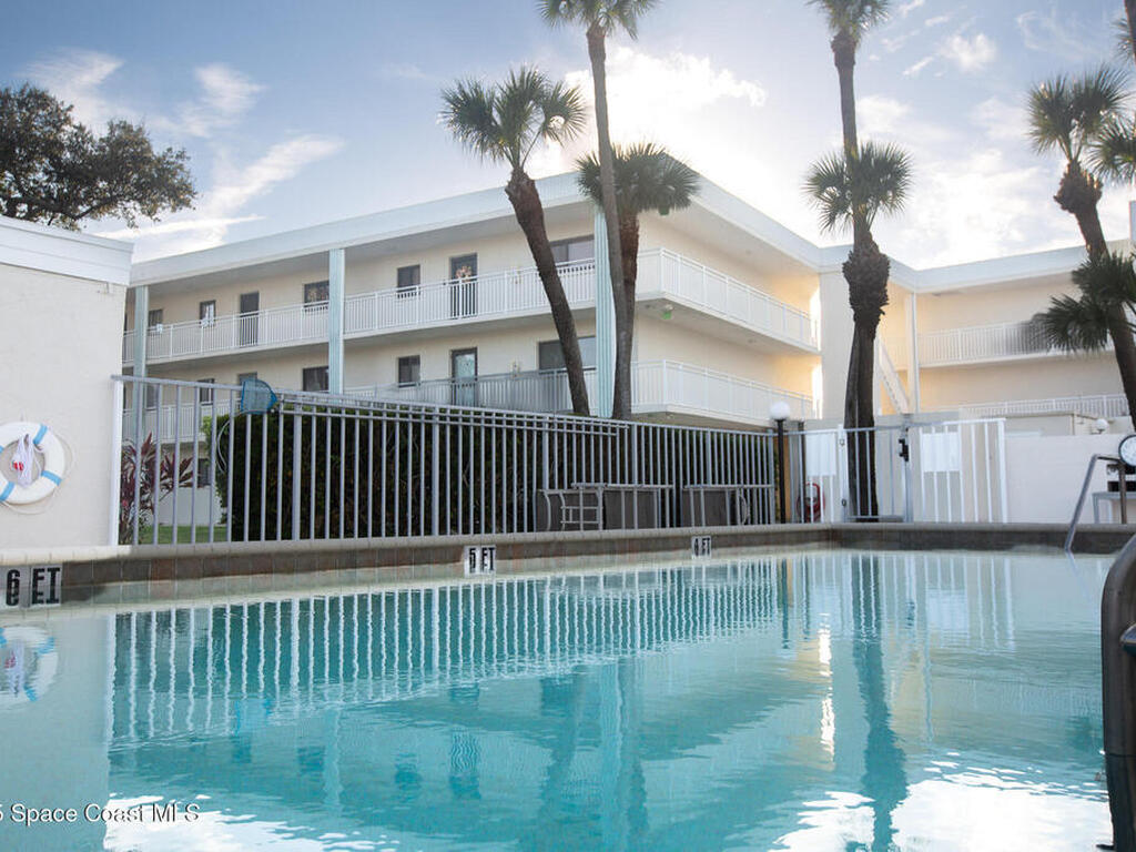 1595 N Atlantic Avenue, Cocoa Beach, FL 32931