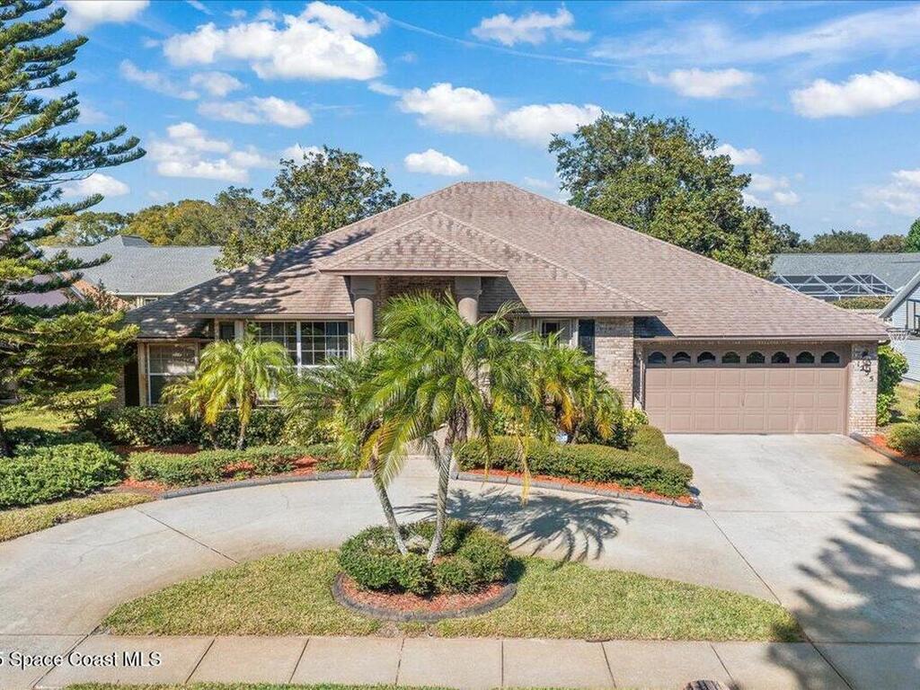 1235 Pemberton Trail, Malabar, FL 32950