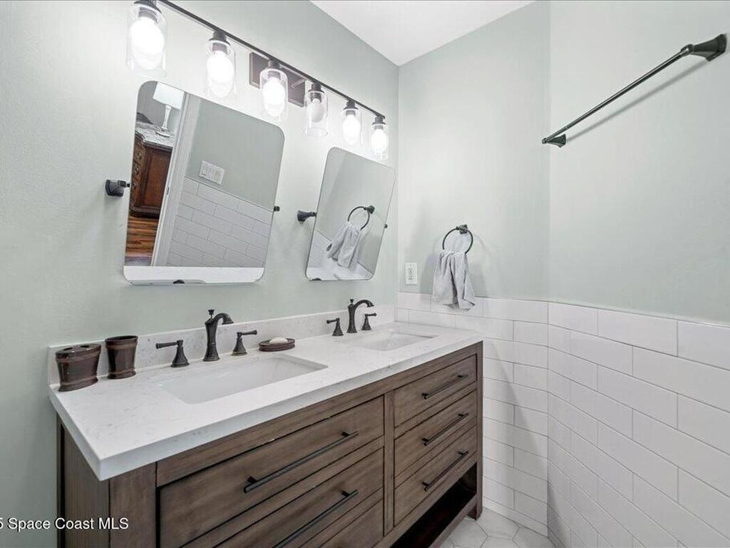 1235 Pemberton Trail, Malabar, FL 32950