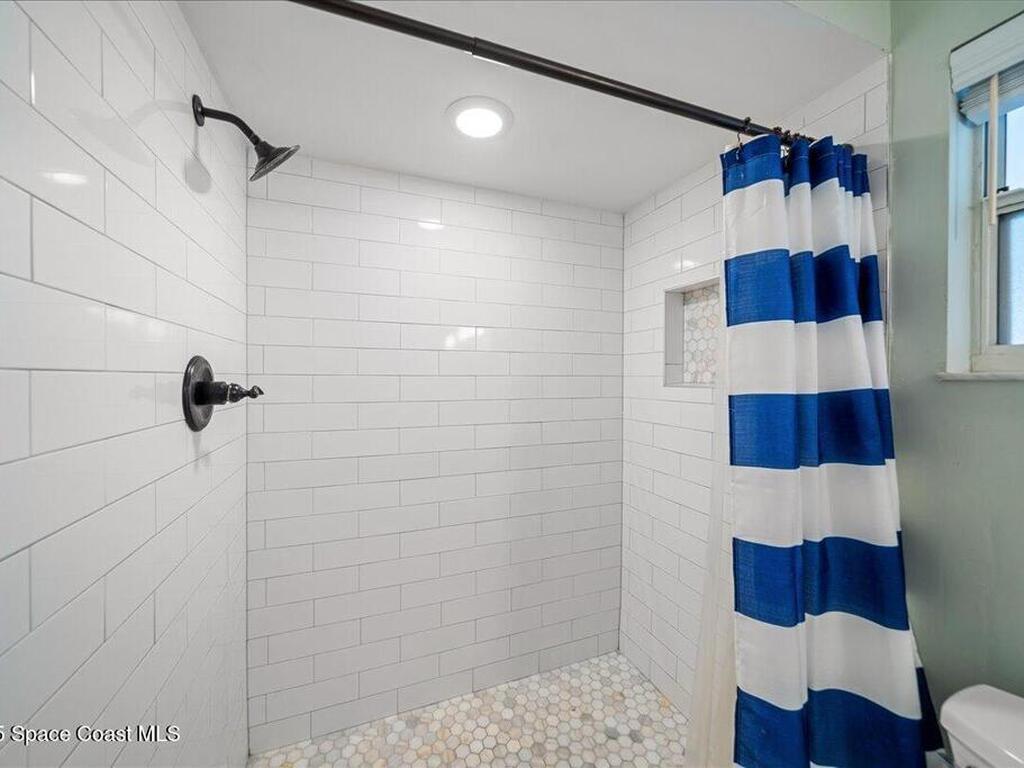 1235 Pemberton Trail, Malabar, FL 32950