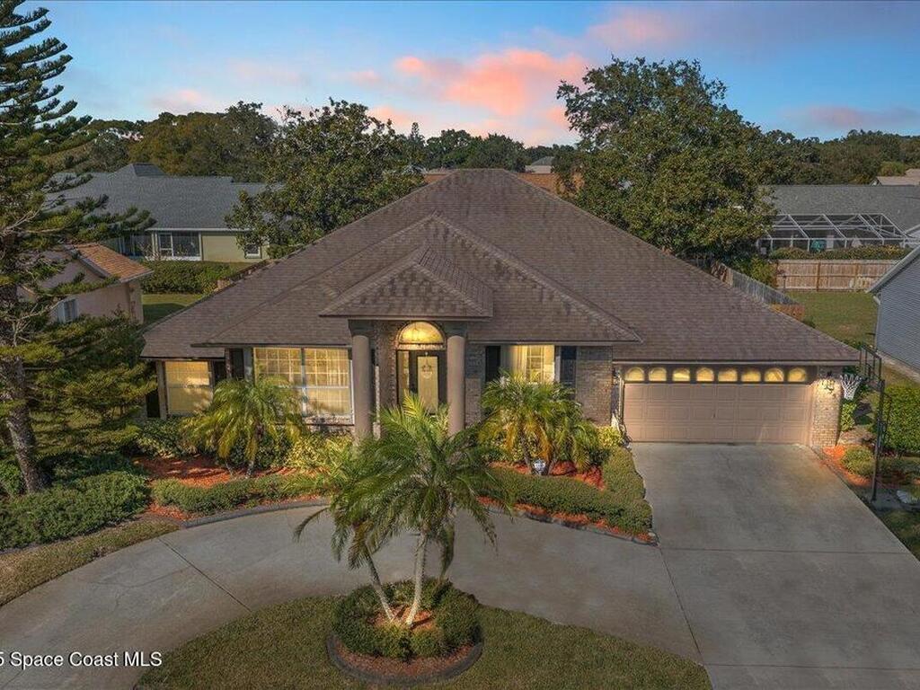 1235 Pemberton Trail, Malabar, FL 32950