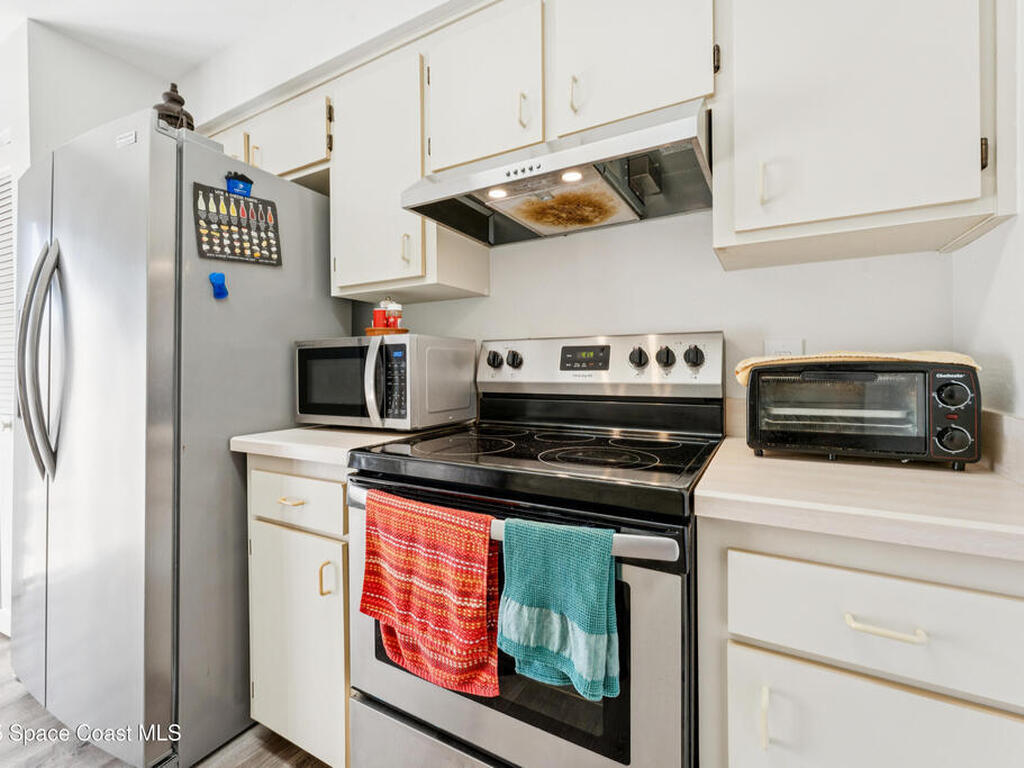 3354 Sandy Reef Court, Melbourne Beach, FL 32951