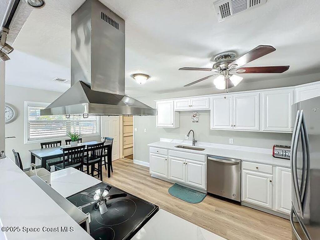 280 Monroe Avenue, Cape Canaveral, FL 32920