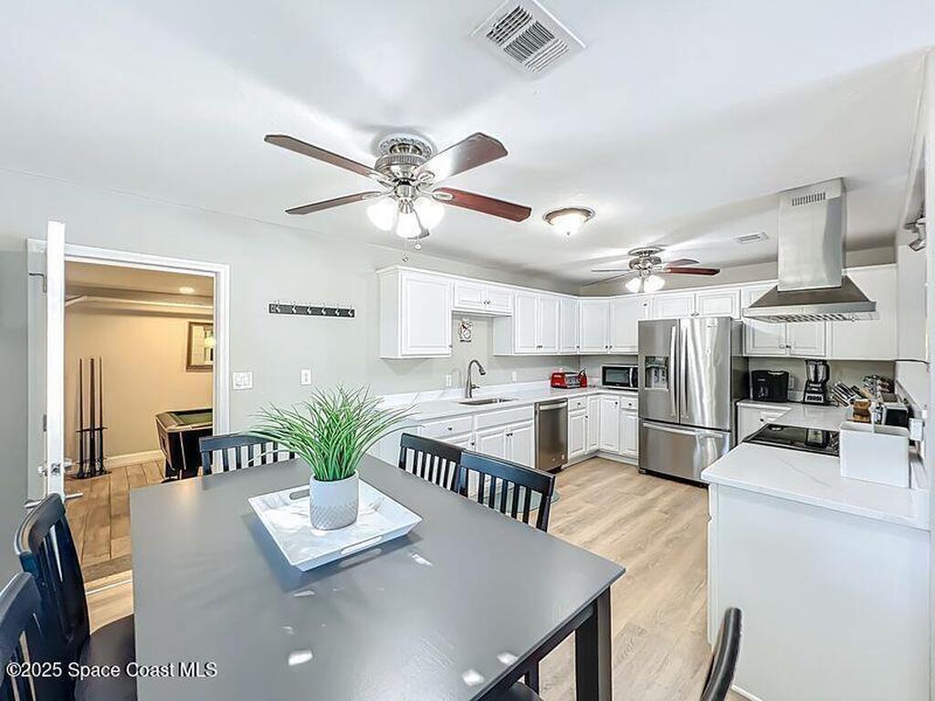 280 Monroe Avenue, Cape Canaveral, FL 32920