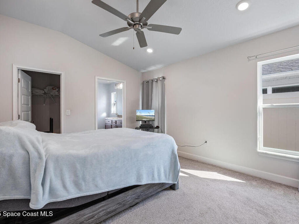 813 Moment Street, Cocoa, FL 32926