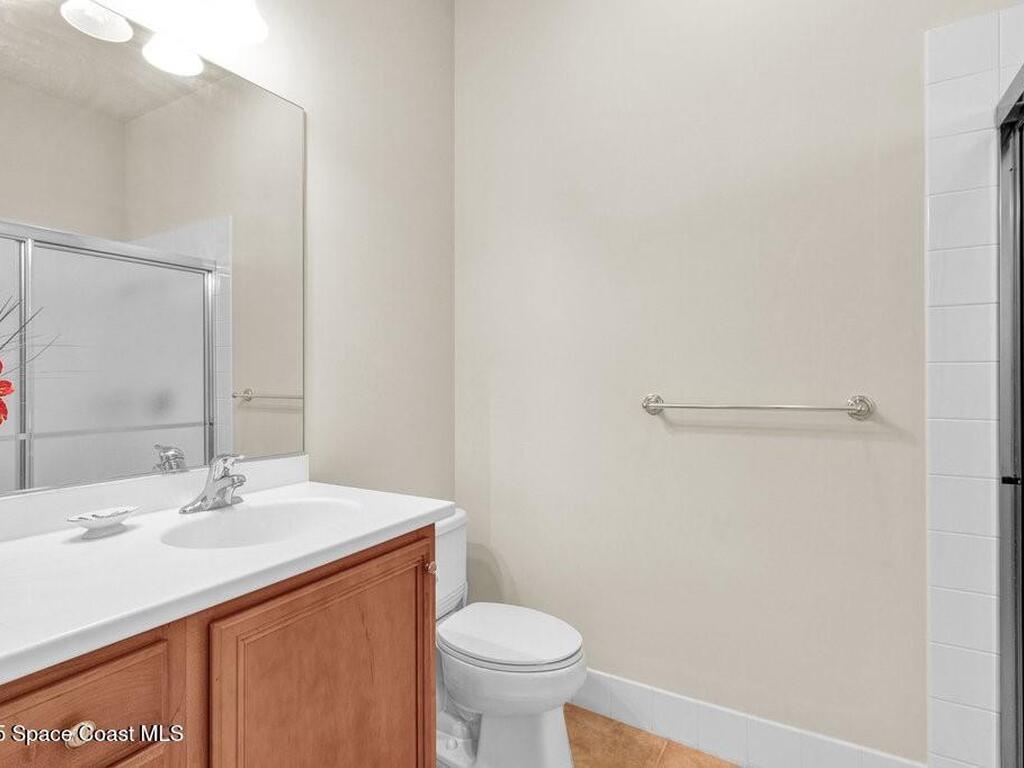 5209 Eleuthra Circle, Vero Beach, FL 32967