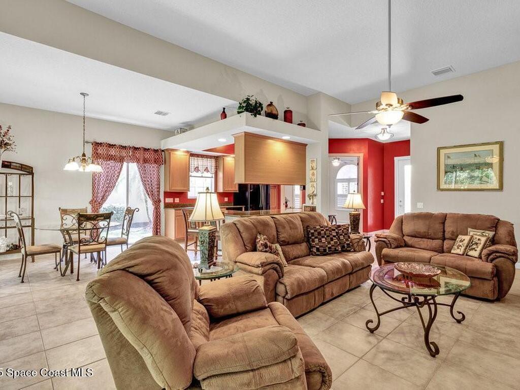 5209 Eleuthra Circle, Vero Beach, FL 32967