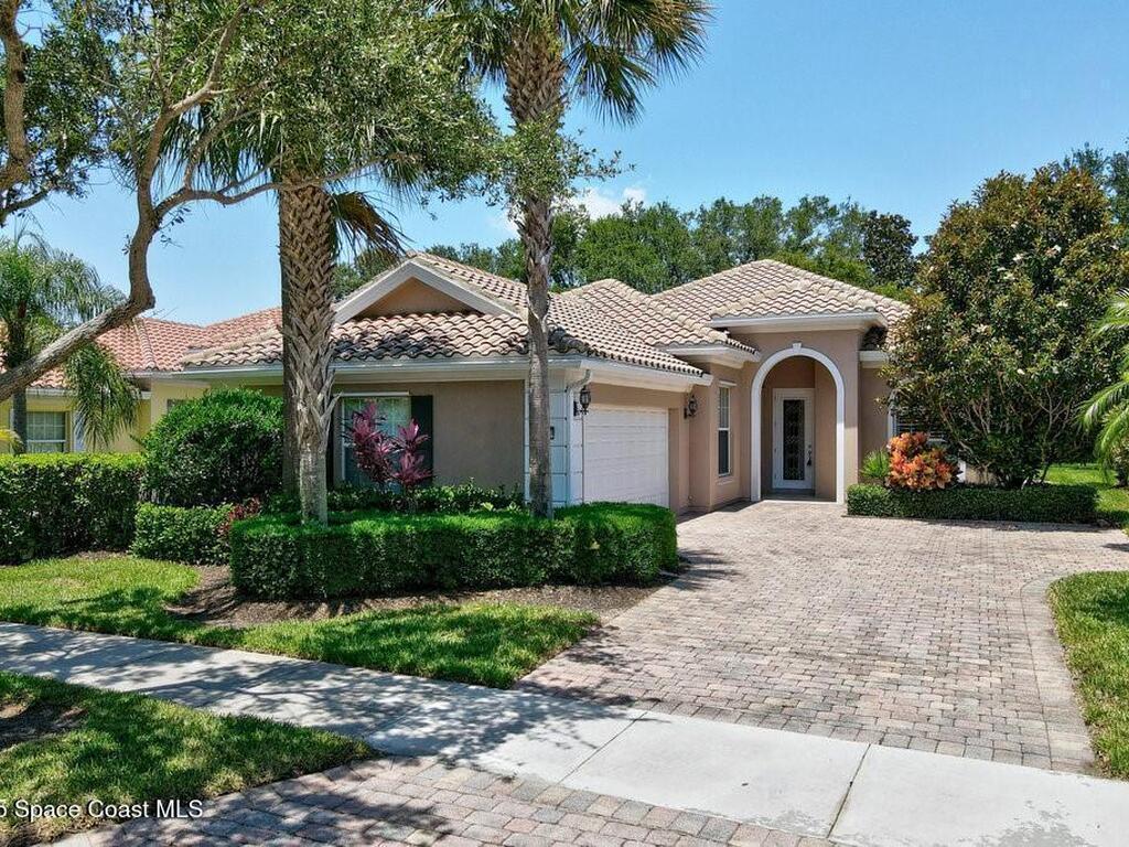 5209 Eleuthra Circle, Vero Beach, FL 32967