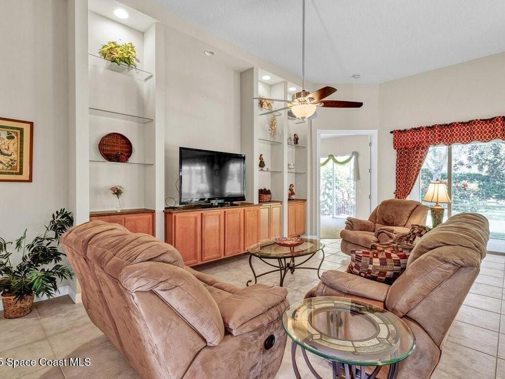 5209 Eleuthra Circle, Vero Beach, FL 32967