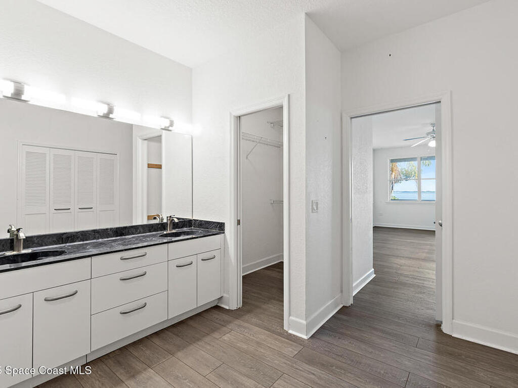 954 S Banana River Drive, Merritt Island, FL 32952