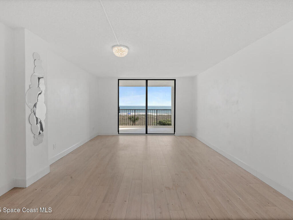 1860 N Atlantic Avenue, Cocoa Beach, FL 32931