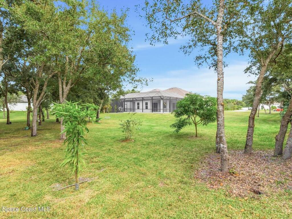 2402 Westhorpe Drive, Malabar, FL 32950