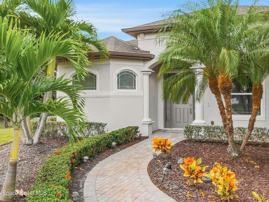 2402 Westhorpe Drive, Malabar, FL 32950