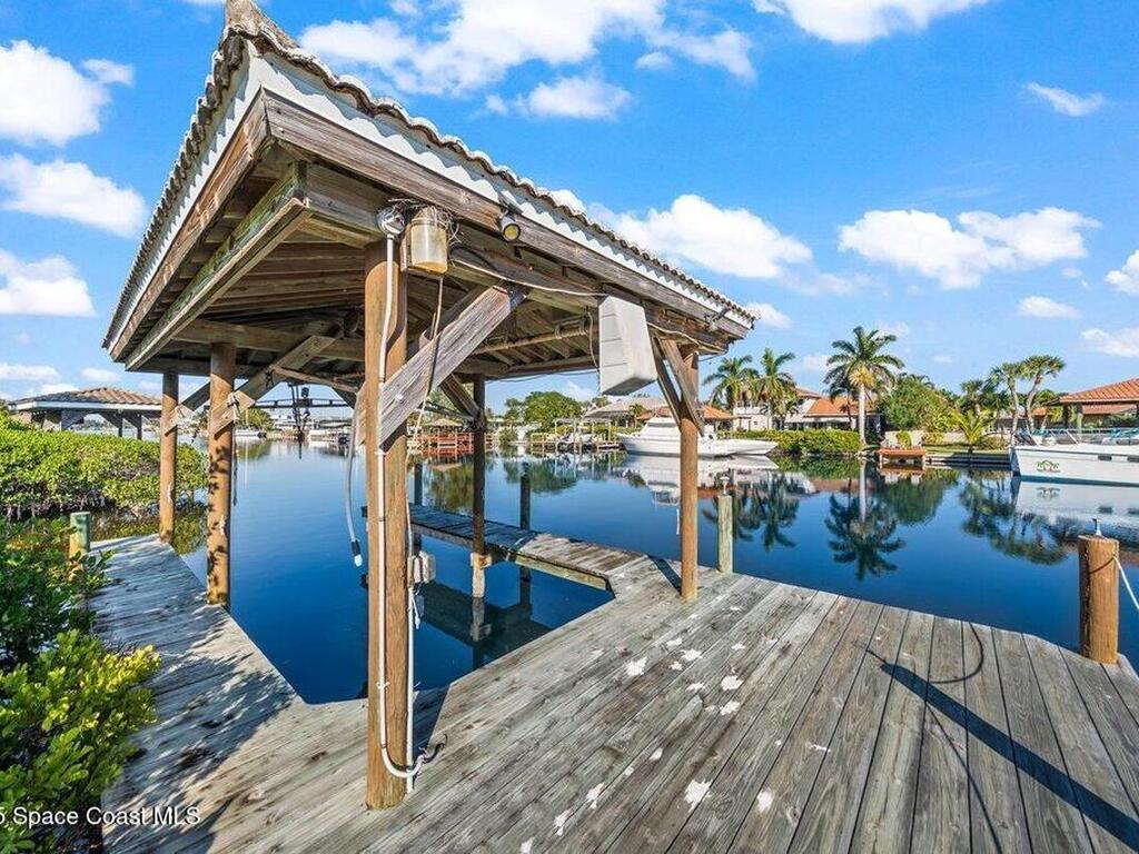 142 Lanternback Island Drive, Satellite Beach, FL 32937