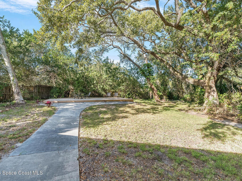 66 Moore Avenue, Merritt Island, FL 32952