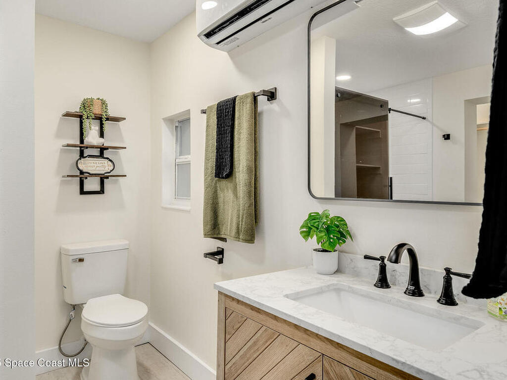 66 Moore Avenue, Merritt Island, FL 32952