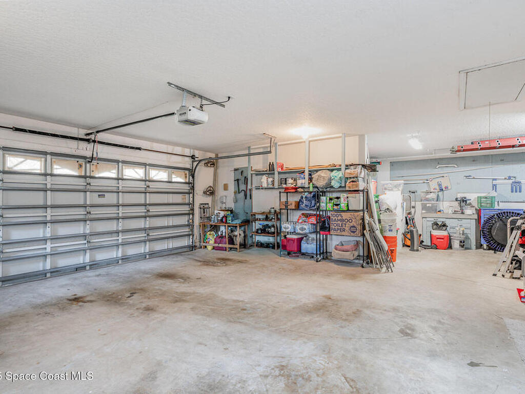 1885 Hammock Estate Lane, Melbourne, FL 32934