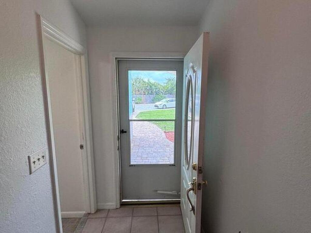 5283 Palmetto Drive, Melbourne Beach, FL 32951