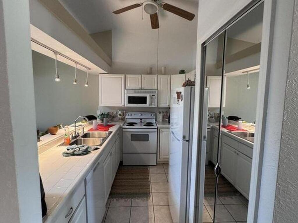 5283 Palmetto Drive, Melbourne Beach, FL 32951