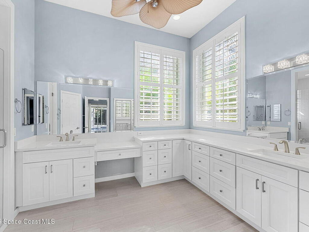 941 Island Club Square, Vero Beach, FL 32963