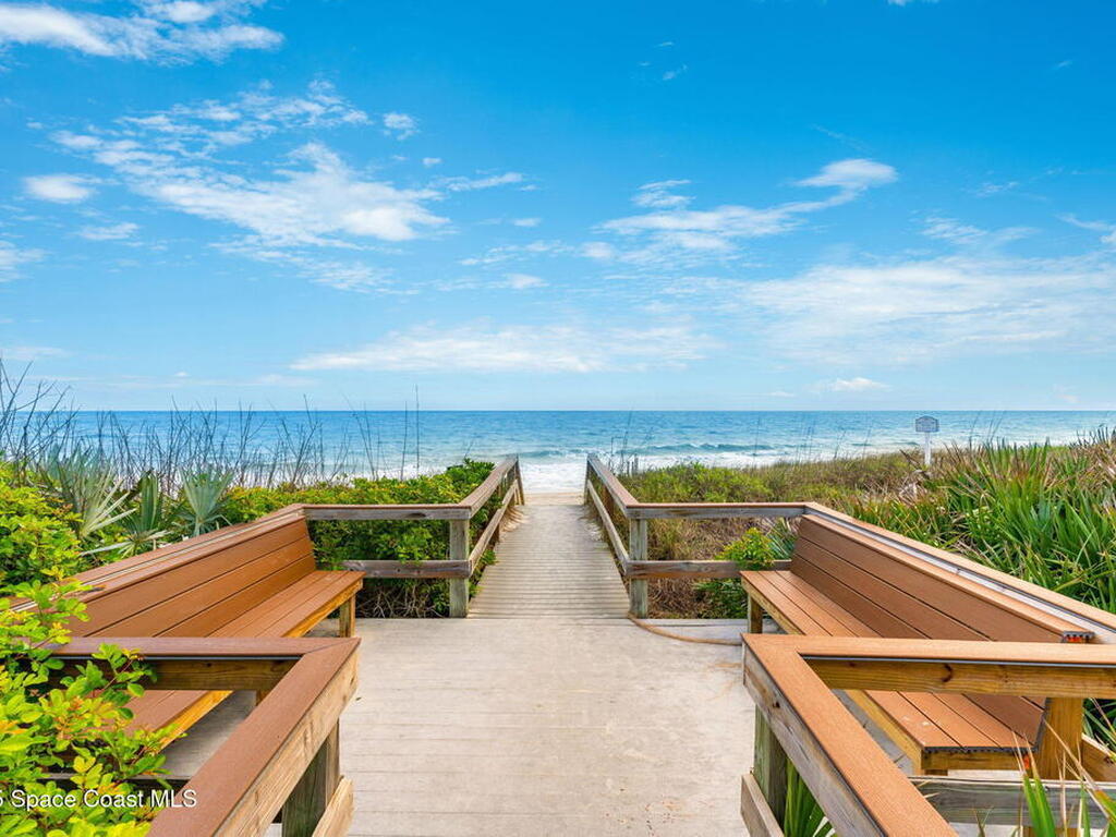 941 Island Club Square, Vero Beach, FL 32963