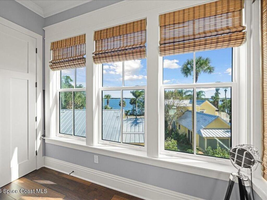 241 N Indian River Drive, Cocoa, FL 32922