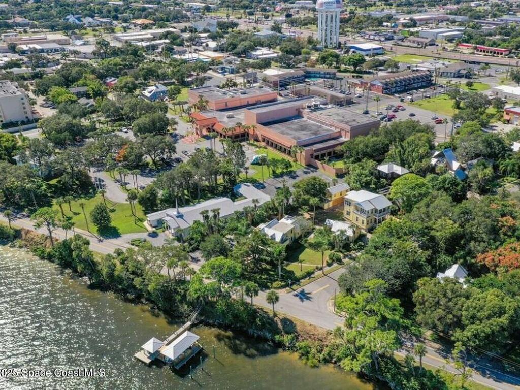 241 N Indian River Drive, Cocoa, FL 32922