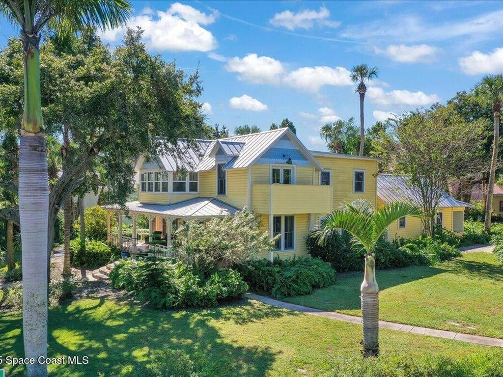 241 N Indian River Drive, Cocoa, FL 32922