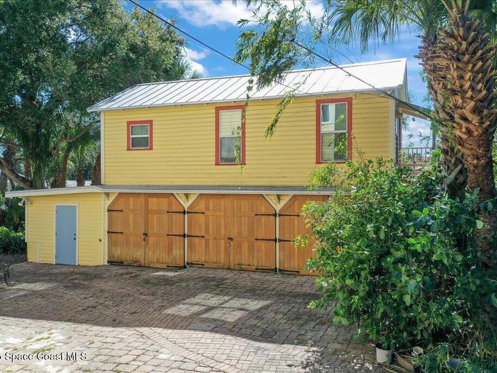 241 N Indian River Drive, Cocoa, FL 32922